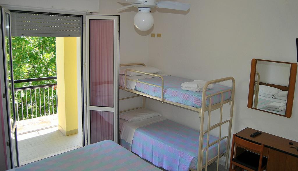 רימיני Hotel Samoa מראה חיצוני תמונה