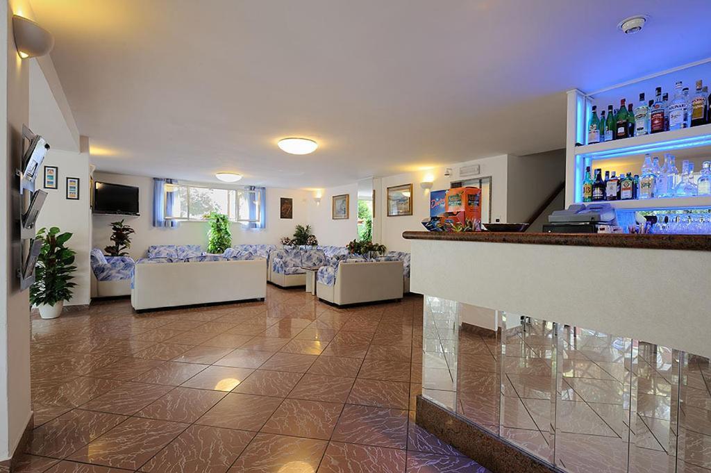 רימיני Hotel Samoa מראה חיצוני תמונה