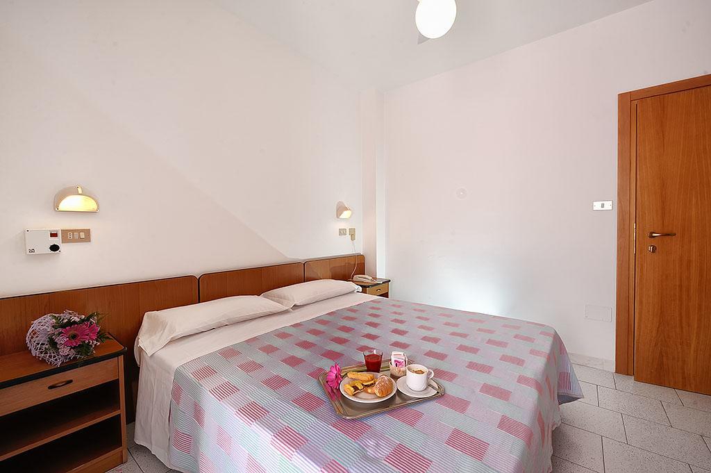 רימיני Hotel Samoa מראה חיצוני תמונה
